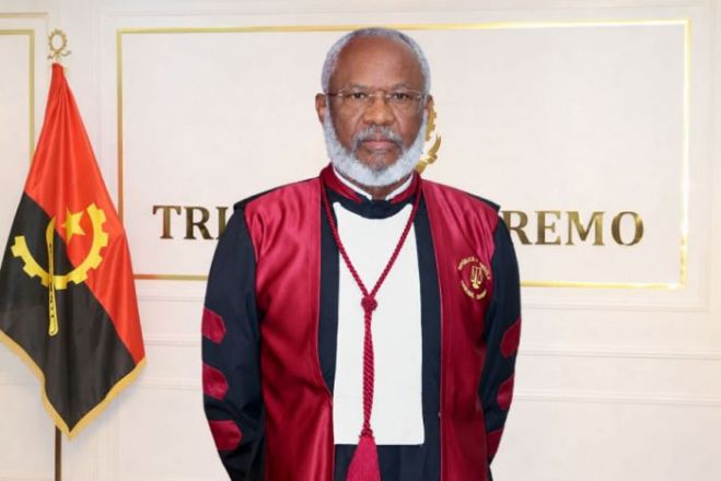 João Lourenço nomeia Domingos da Costa Mesquita vice-presidente do Tribunal Supremo