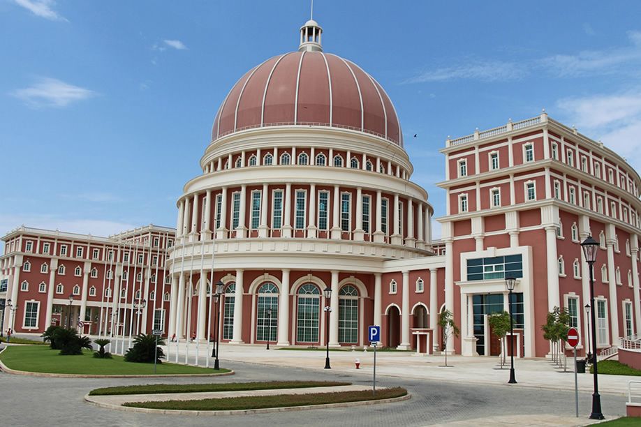 Proposta de lei contra fake news reacende debate sobre direitos e liberdades em Angola