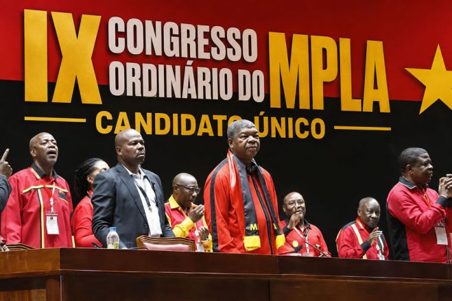 Providência de Higino Carneiro pode travar Congresso do MPLA, alerta constitucionalista