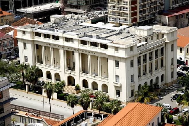 O MIREX e falta de estratégias das suas representações diplomáticas