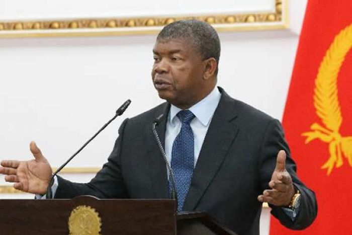 João Lourenço pede empenho ao novo ministro da Economia para “melhor estruturação” do setor