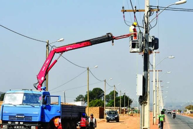 Angola quer privados na comercialização de energia já em 2026