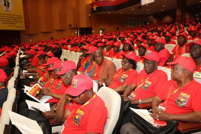 MPLA contra si mesmo: a máquina mobilizado para o processo de auto – destruição